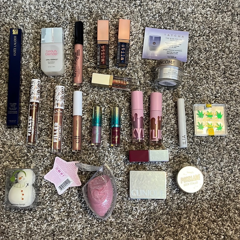 MAKEUP BUNDLE